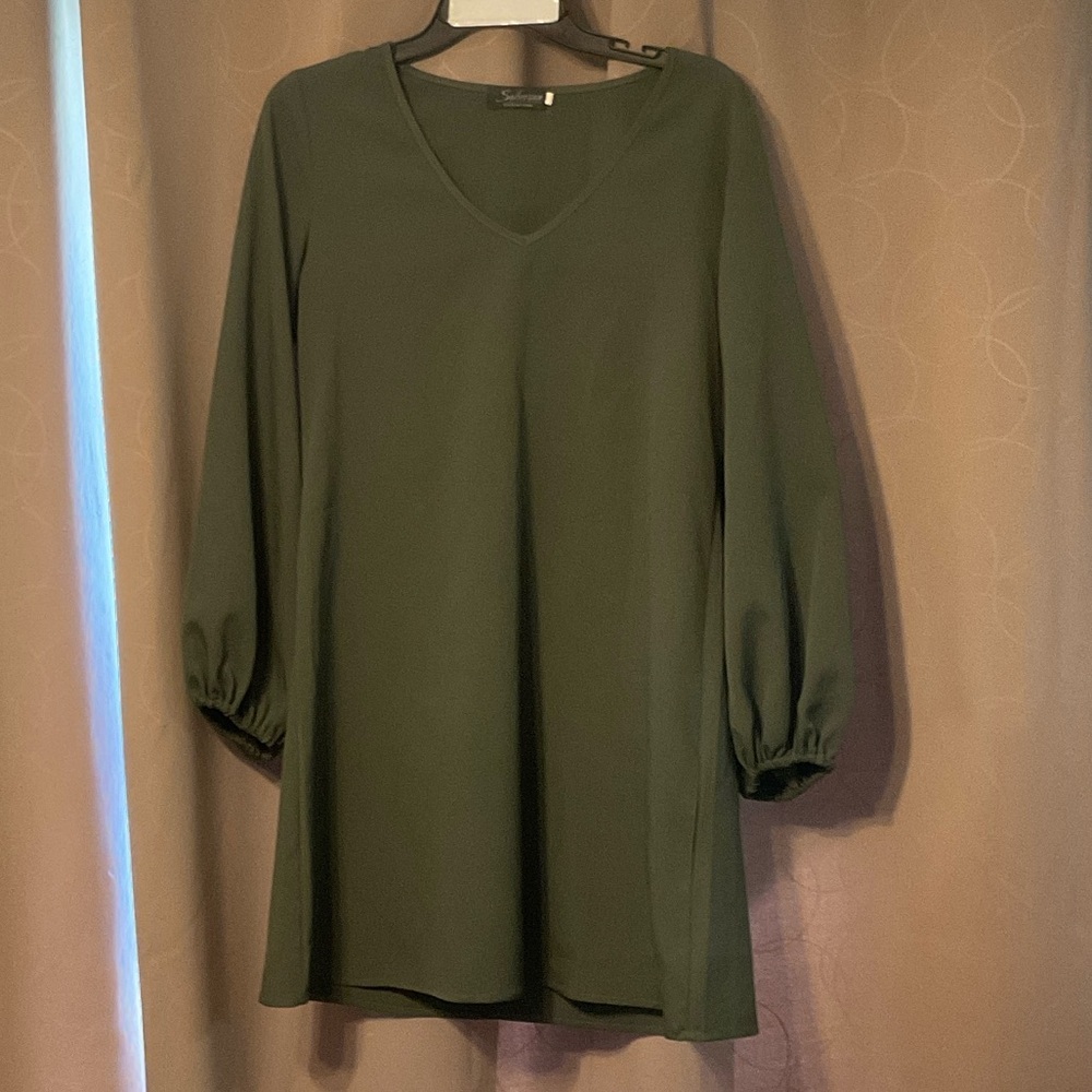 Solemio Olive V-Neck Tunic with Puff Sleeves